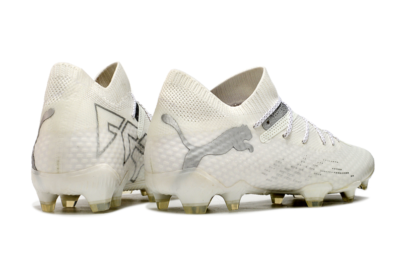 Bota de Fútbol Campo Puma Future 7 FG Blanca e Prata "Eclipse Pack"