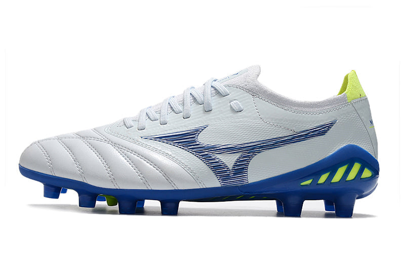 Bota de Fútbol Campo Mizuno Morelia Neo 3 FG Blanca e Azul "Pre Future Pack"