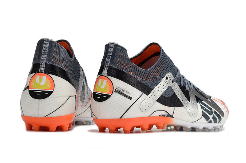 Bota de Fútbol para Césped Artificial Puma Future Ultimate MG Blanca e Naranja "Astronaut Pack"