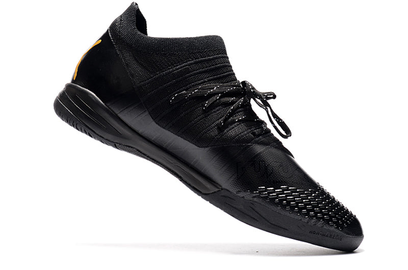 Bota de Fútbol Sala Puma Future Z 1.3 IC Negra