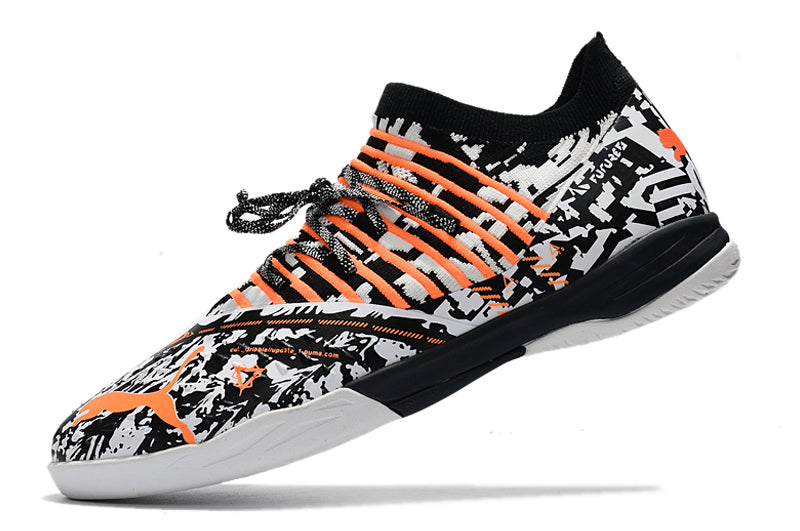 Bota de Fútbol Sala Puma Future Z 1.3 IC Negro, Blanco e Naranja "Teaser"