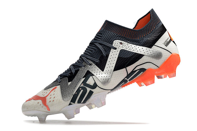 Bota de Fútbol Campo Puma Future Ultimate FG Blanca, Prata e Naranja "Astronaut Pack"