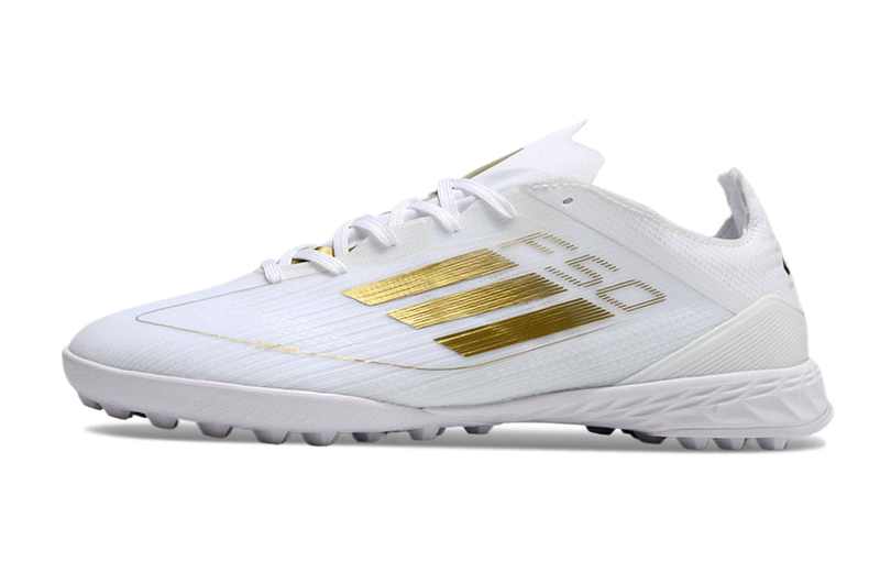 Bota de Fútbol para Césped Artificial Adidas F50 TF Blanca e Dourado "Day Spark Pack"