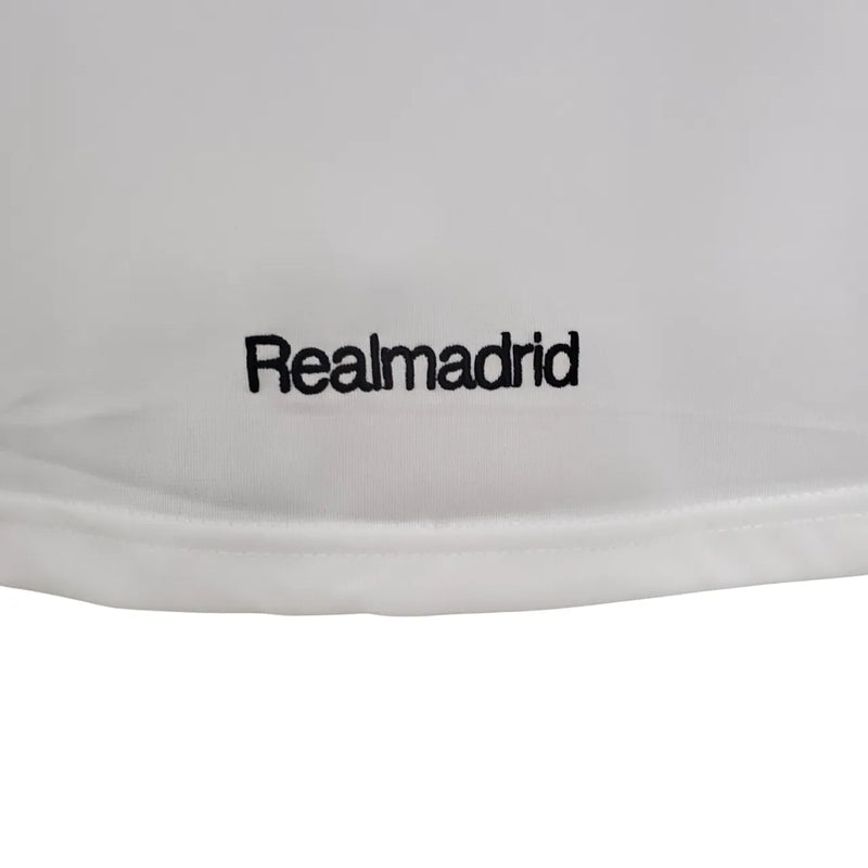 Camiseta Real Madrid Primera Equipación 05/06 Retro - Blanca