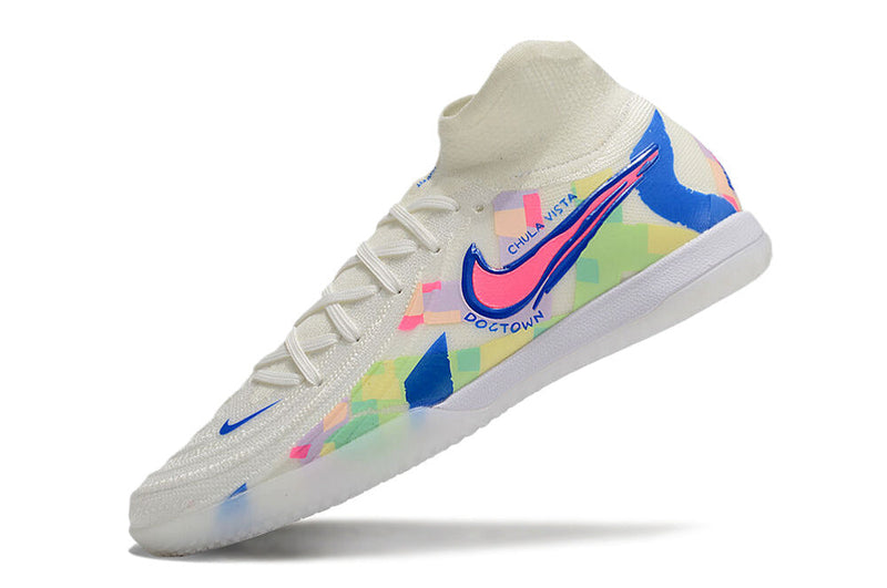 Bota de Fútbol Sala Nike Phantom Luna Elite IC Blanca, Azul e Rosa "Rainbow Pack"