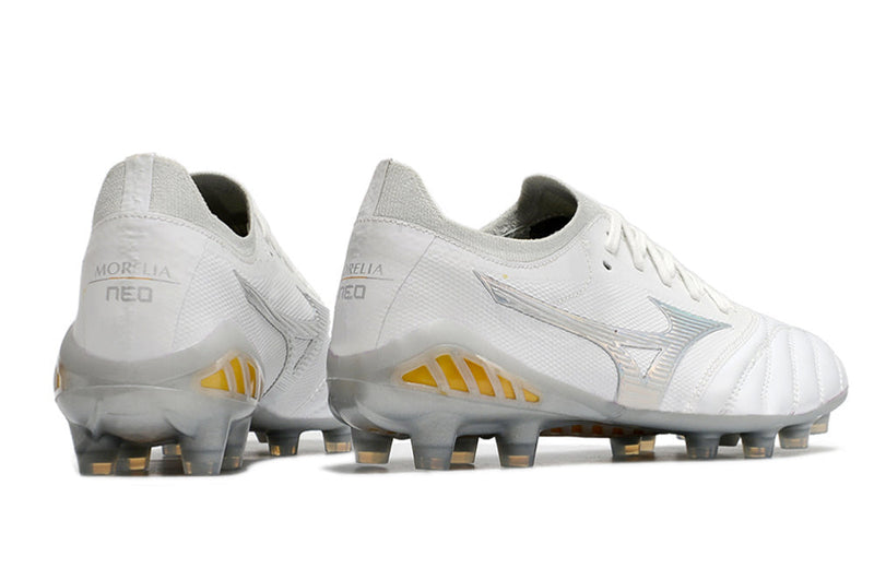 Bota de Fútbol Campo Mizuno Morelia Neo 3 FG Blanca e Prata "Beta Shining"