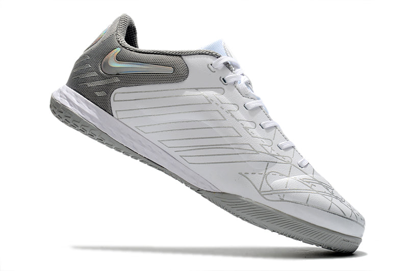 Bota de Fútbol Sala Nike Tiempo Legend 9 Elite Blanca e Gris "Focus"