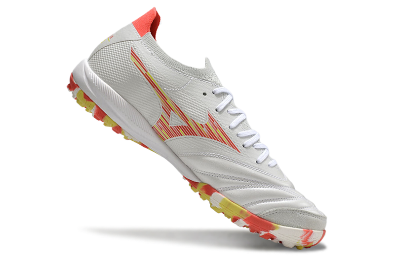 Bota de Fútbol para Césped Artificial Mizuno Morelia Neo Sala TF Blanca, Roja e Amarilla