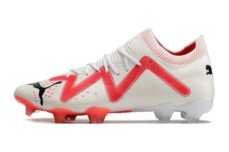 Bota de Fútbol Campo Puma Future Ultimate FG Blanca e Rosa "Breakthrought Pack"