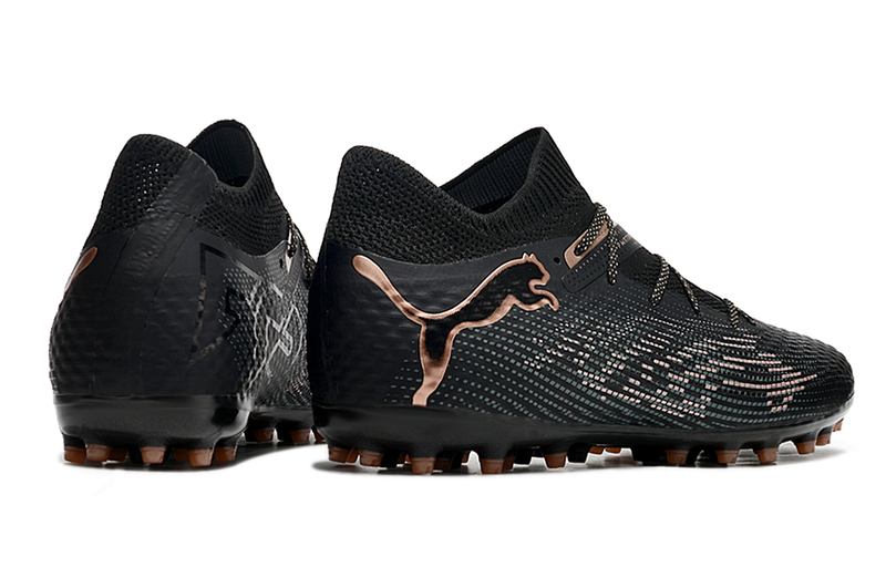 Bota de Fútbol para Césped Artificial Puma Future 7 MG Negra e Bronze "Eclipse Pack"
