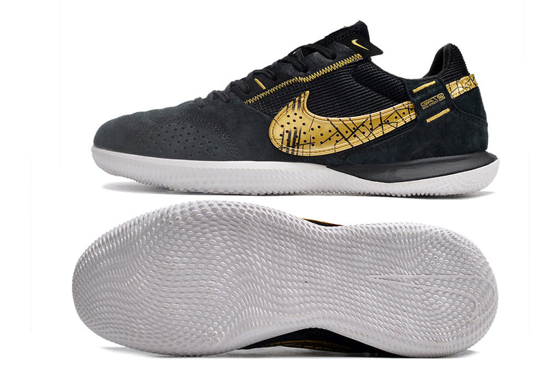 Bota de Fútbol Sala Nike StreetGato IC Negra e Dourada